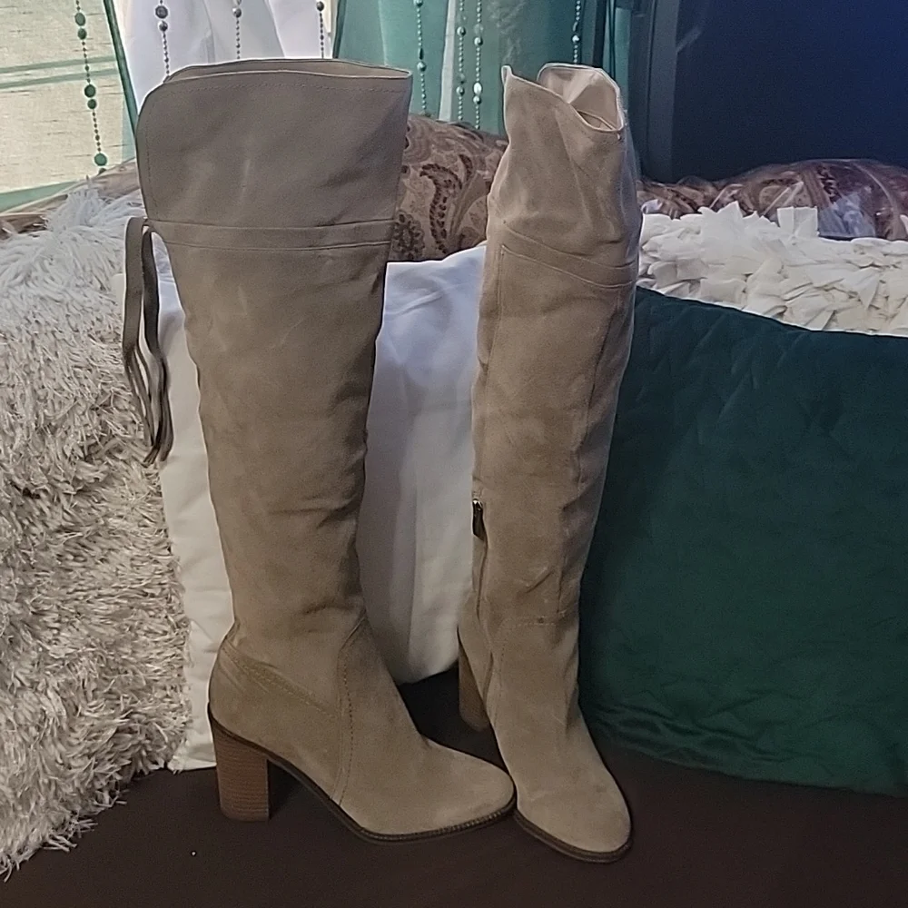 Franco Sarto long boots size 9 elegant excellent condition color tan - Picture 8 of 17